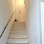 Daky Split