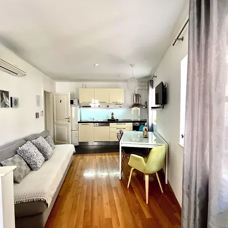 Daky Gostinjska kuća Split
