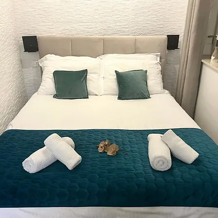 Daky Guest house 4*