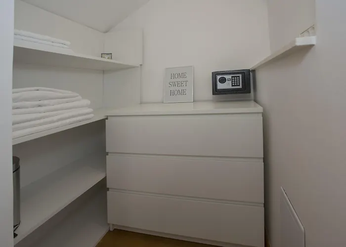 Daky ゲストハウス 4*