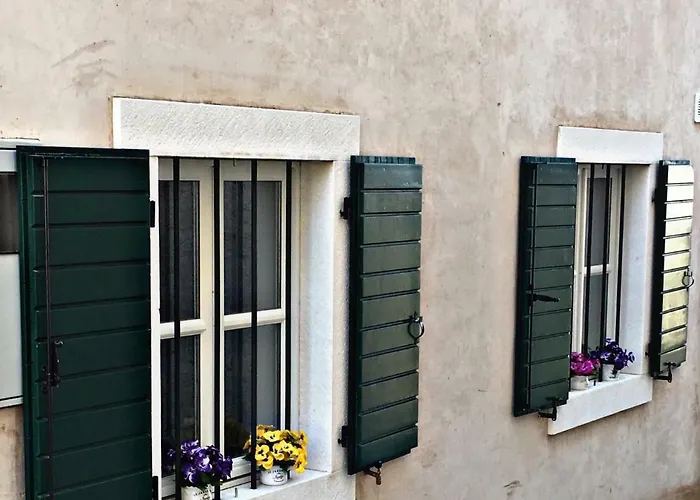 ゲストハウス Daky 4*